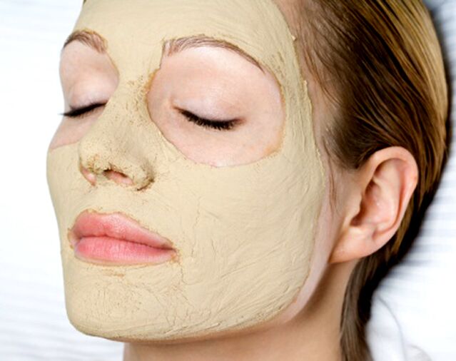 Gesichtsverjüngung Maske